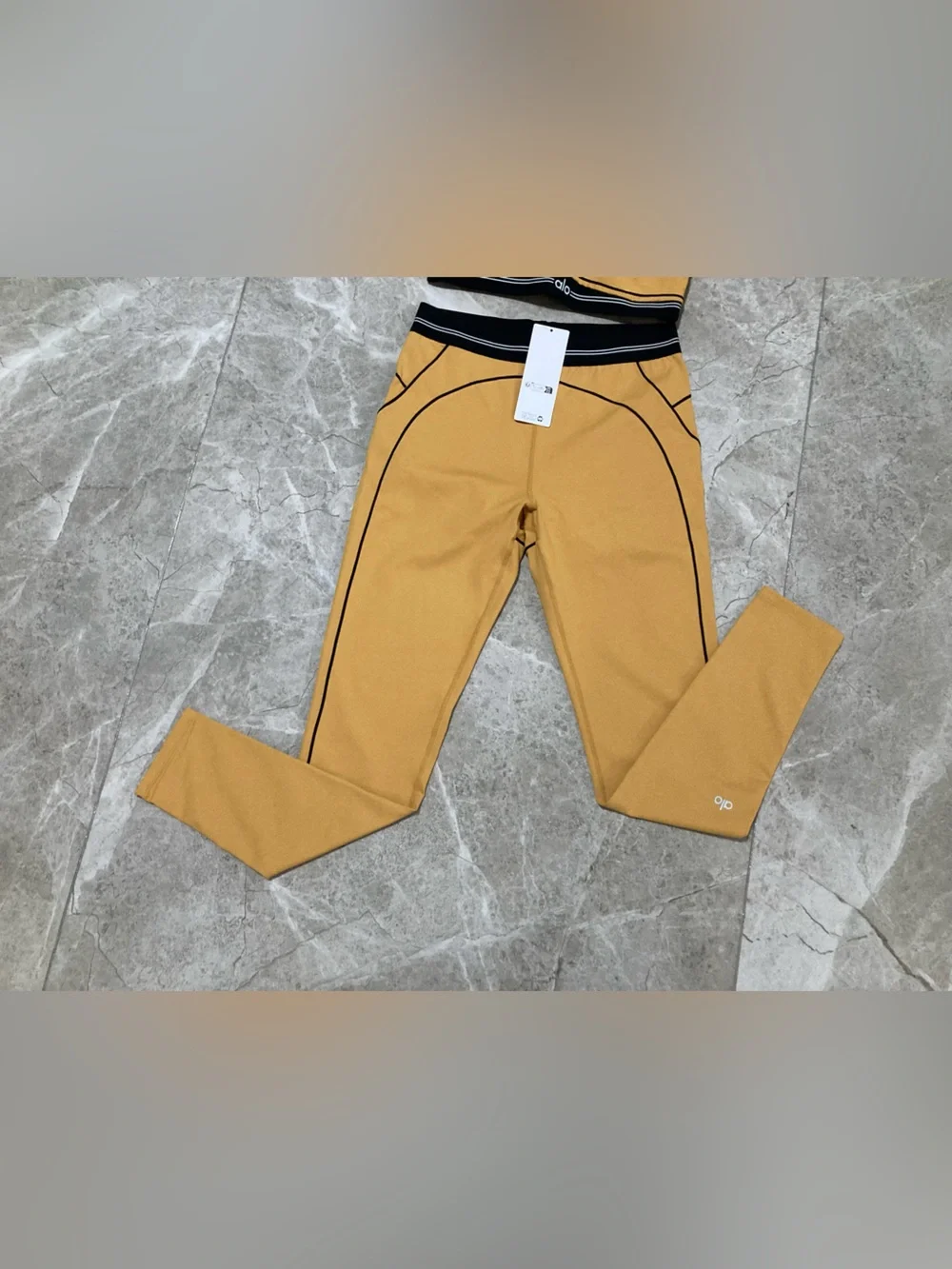ALO Yoga Mustard Yellow Legging and Crop Top Set with Black Waistband